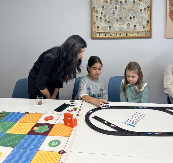 Kodlama ve Düşünme Becerileri Atölyesi - Hafta Sonu (Aylık 4'lü paket)